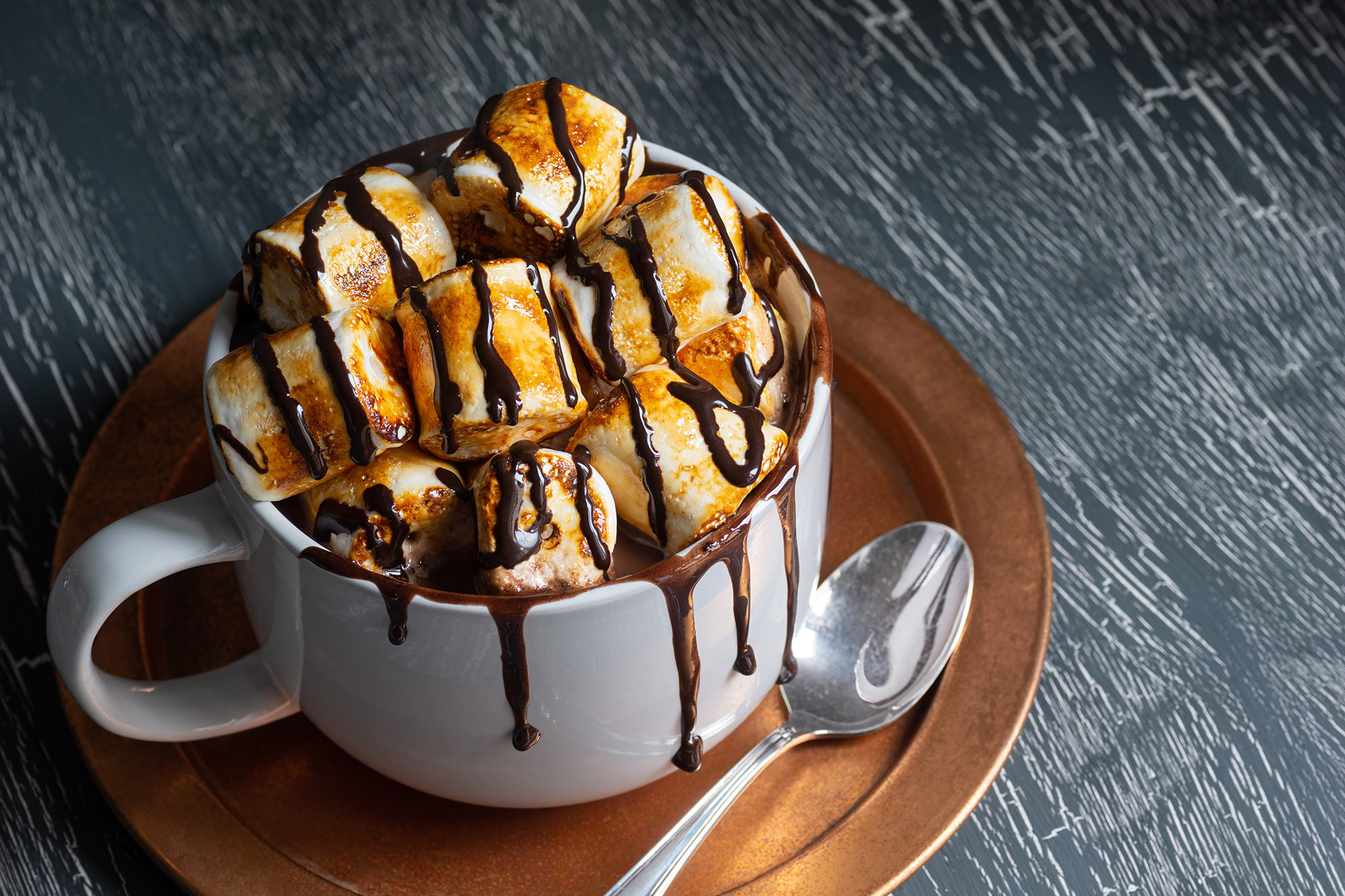 Marshmallow Toasting Safety and Creative Variations for Every Palate